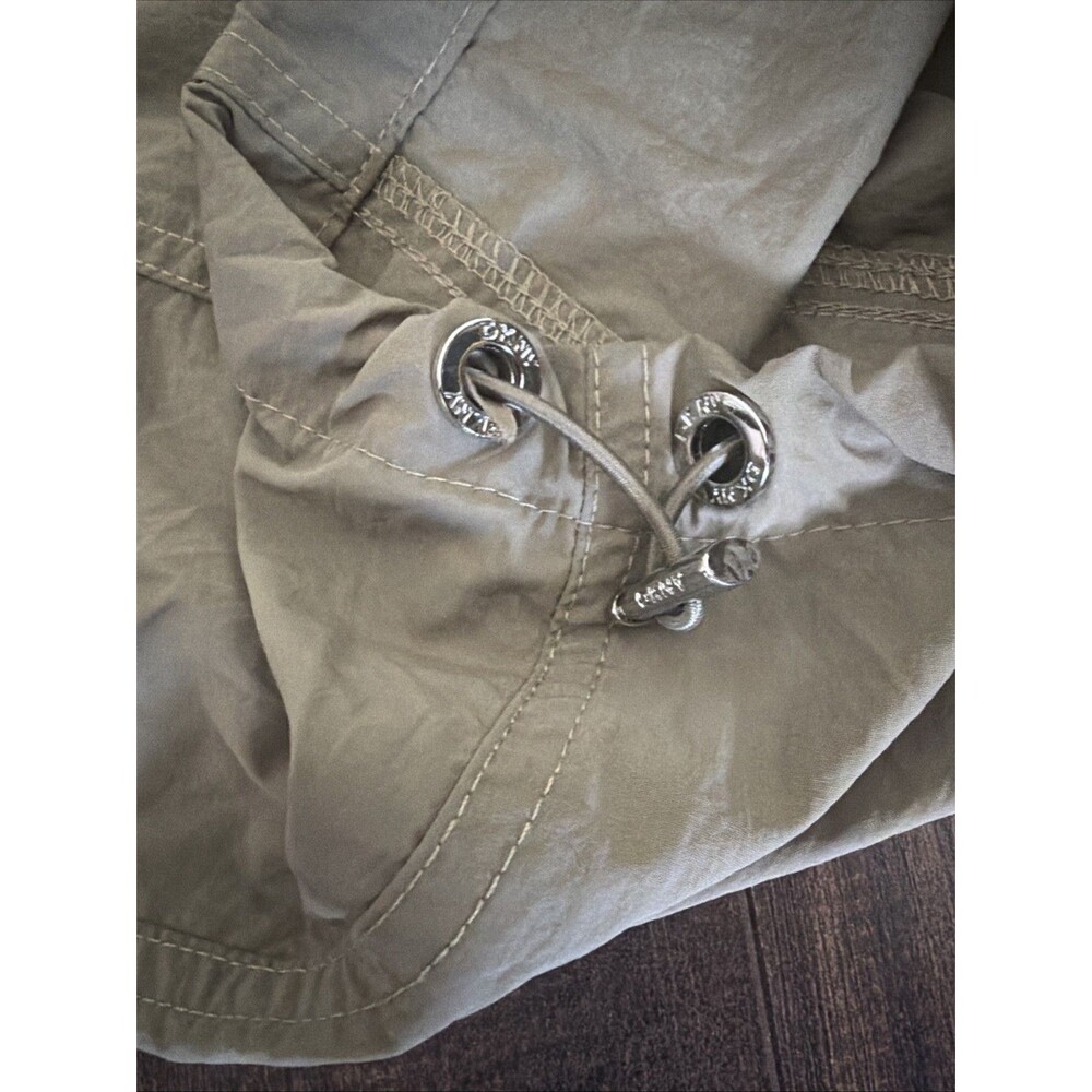 DKNY Women's Tie Front Straight Leg Cargo Pants Bungee Utility Green M - Picture 10 of 10
